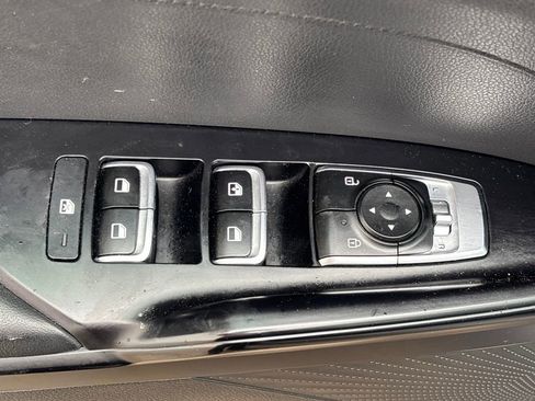 Used 2023 Kia K5 LXS image 7