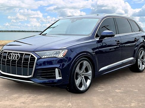 Used 2020 Audi Q7 3.0T Prestige w/ Prestige Package AWD/4WD image 1