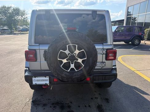 Used 2021 Jeep Wrangler Unlimited Rubicon AWD/4WD image 8