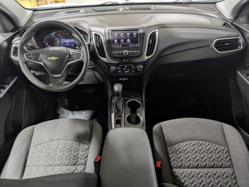 Used 2023 Chevrolet Equinox LT w/ LPO, Floor Liner Package AWD/4WD image 15