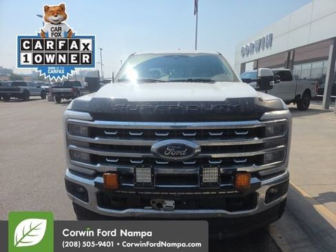 Used 2023 Ford F350 Lariat w/ Lariat Ultimate Package AWD/4WD image 2