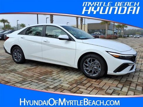 Certified 2024 Hyundai Elantra Blue image 1