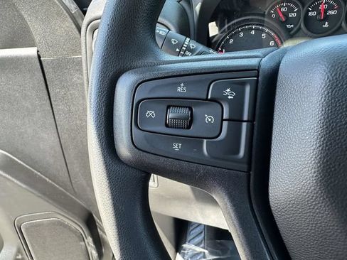 Certified 2022 Chevrolet Silverado 1500 Custom AWD/4WD image 9