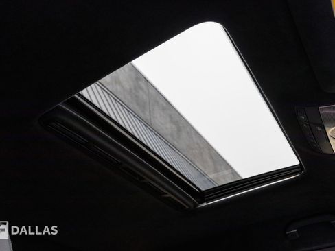 Used 2022 Mercedes-Benz G 63 AMG 4MATIC w/ G Manufaktur Interior Package image 42