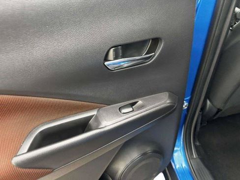 Used 2023 Nissan Kicks SR FWD image 38