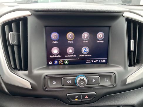 Used 2023 GMC Terrain SLE w/ Driver Convenience Package image 15