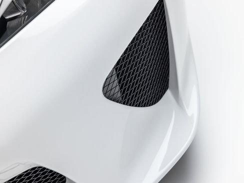 Used 2012 Lexus LFA RWD image 18