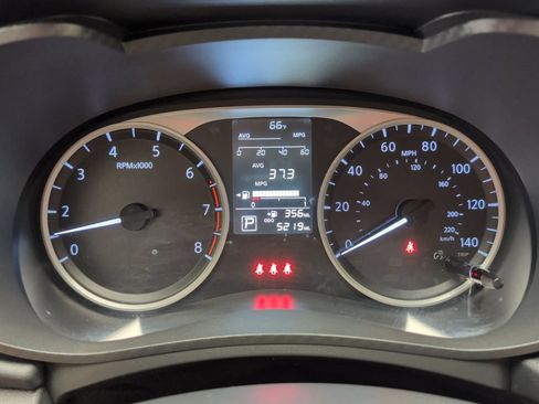 Certified 2025 Nissan Versa S w/ Trunk Package FWD image 19