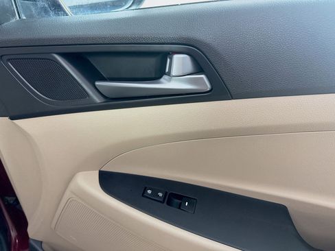 Used 2016 Hyundai Tucson SE w/ Option Group 02 image 30