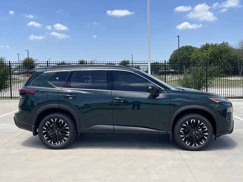New 2026 Nissan Rogue Dark Armor FWD image 3