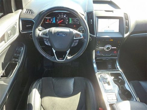 Certified 2020 Ford Edge ST w/ Equipment Group 401A image 11