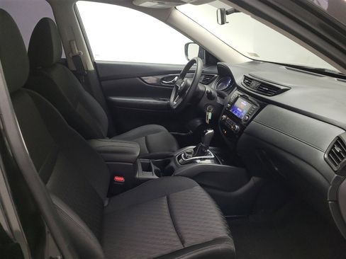 Used 2018 Nissan Rogue S FWD image 21
