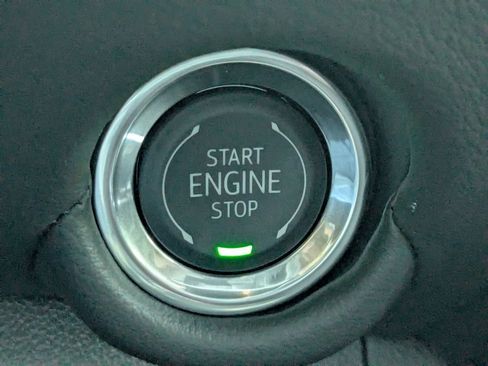 New 2026 Chevrolet Suburban LS image 27