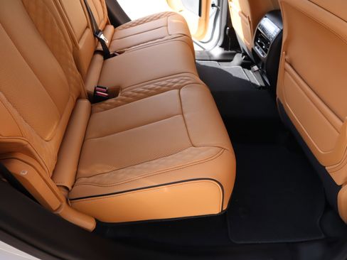New 2026 Jeep Grand Cherokee Summit AWD/4WD image 15