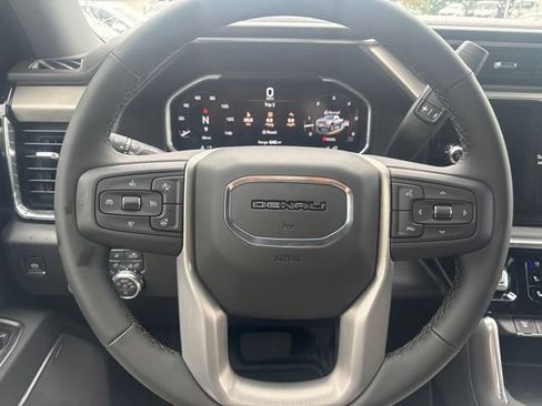 New 2026 GMC Sierra 2500 Denali w/ Denali Reserve Package AWD/4WD image 18