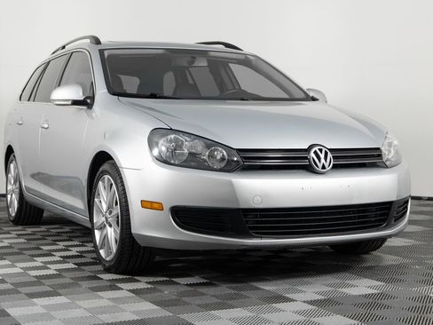 Used 2014 Volkswagen Jetta TDI image 11
