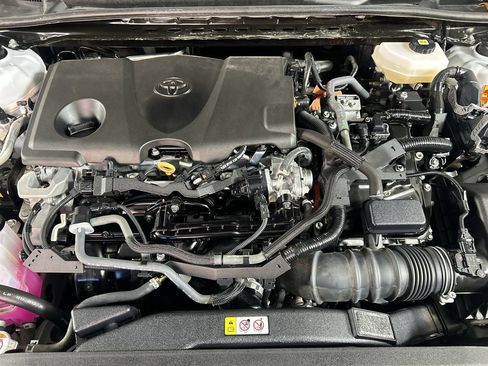 Used 2025 Toyota Camry LE FWD image 11