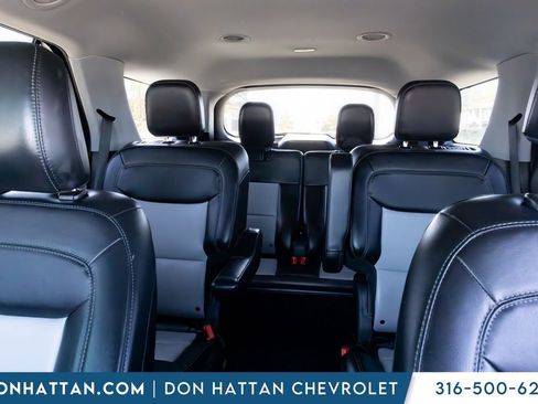 Used 2022 Ford Explorer XLT w/ Equipment Group 202A AWD/4WD image 15