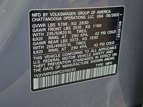 Used 2023 Volkswagen ID.4 Pro S RWD image 34