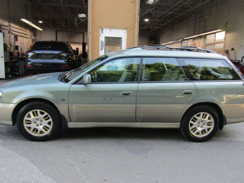 Used 2003 Subaru Outback H6 L.L. Bean Edition AWD/4WD image 2