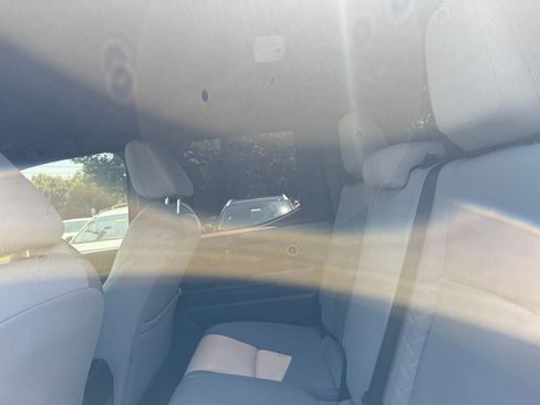 Used 2025 Toyota Tacoma SR5 AWD/4WD image 22
