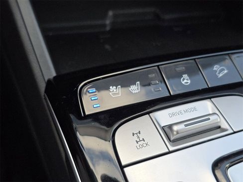 Used 2024 Hyundai Tucson Limited image 27