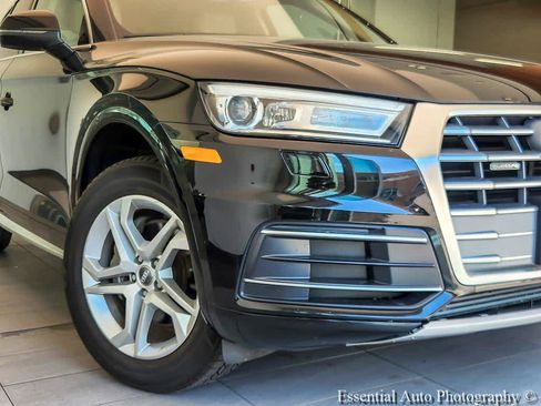 Used 2019 Audi Q5 2.0T Premium AWD/4WD image 4