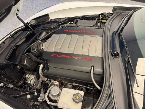 Used 2014 Chevrolet Corvette Stingray Convertible w/ 2LT Preferred Equipment Group RWD image 19