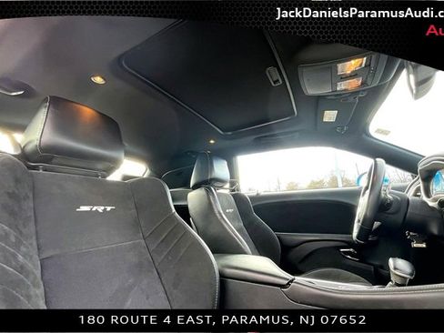 Used 2016 Dodge Challenger SRT Hellcat image 15