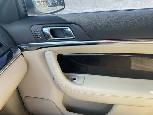 Used 2016 Lincoln MKS w/ Equipment Group 101A FWD image 19