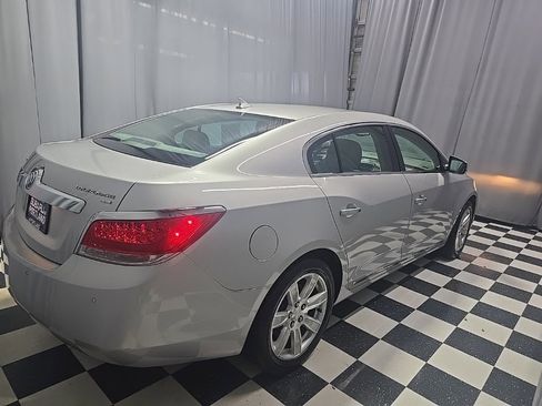 Used 2010 Buick LaCrosse CXL w/ Luxury Package image 9