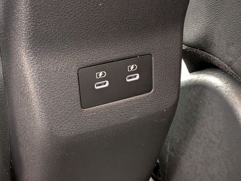 Used 2025 Nissan Kicks SR AWD/4WD image 27
