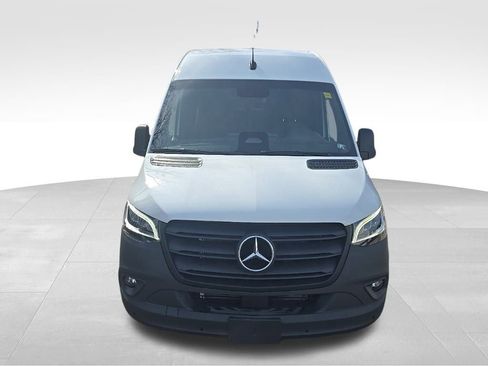 New 2025 Mercedes-Benz Sprinter 3500 image 8