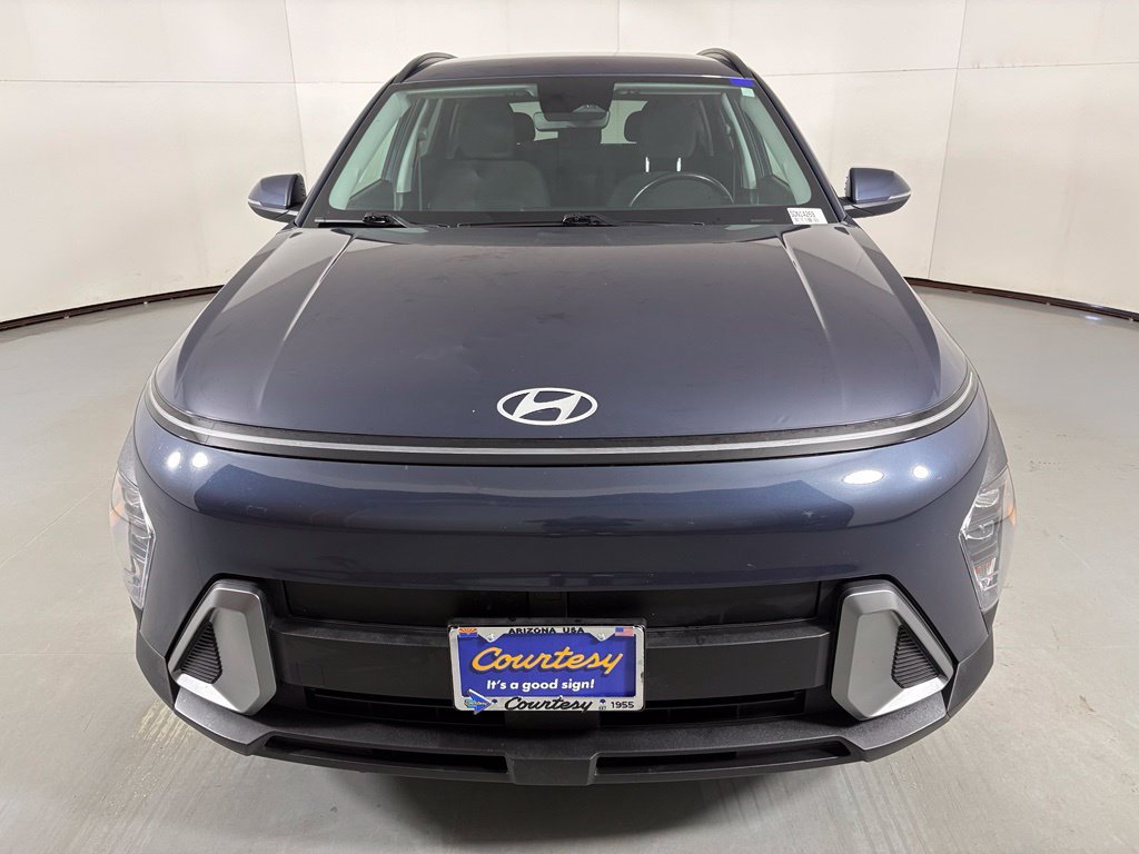 Used 2024 Hyundai Kona SEL FWD image 3