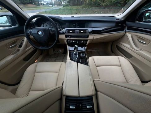 Used 2012 BMW 528i xDrive Sedan image 15