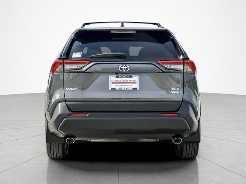 Certified 2024 Toyota RAV4 XLE w/ Convenience Package image 4
