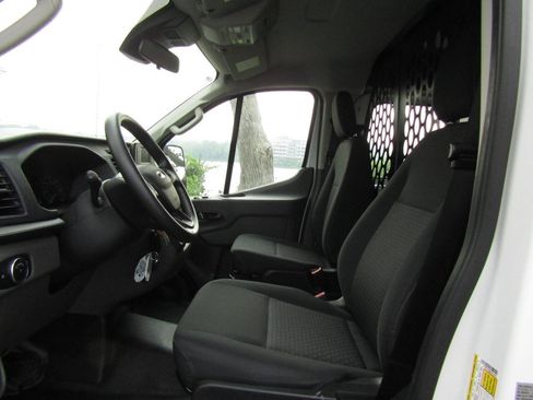Used 2025 Ford Transit 250 Low Roof w/ Exterior Upgrade Package RWD image 10