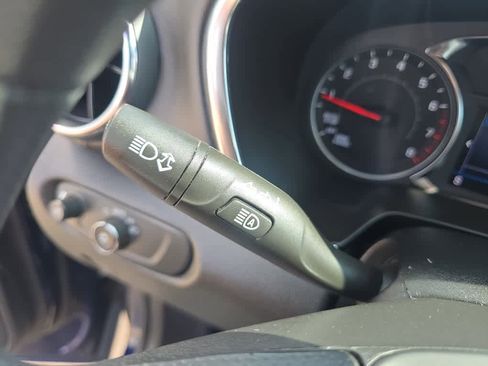 Used 2022 Chevrolet Blazer LT image 28