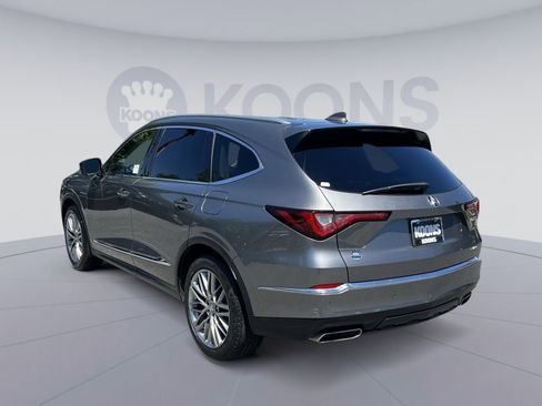 Used 2023 Acura MDX SH-AWD w/ Advance Package image 4