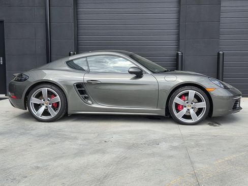 Certified 2025 Porsche 718 Cayman S image 7