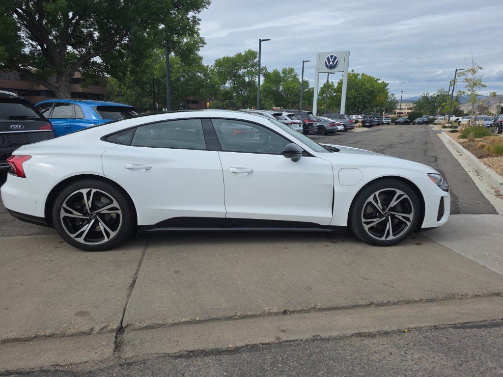 Used 2023 Audi e-tron GT Prestige w/ Prestige Package AWD/4WD image 6