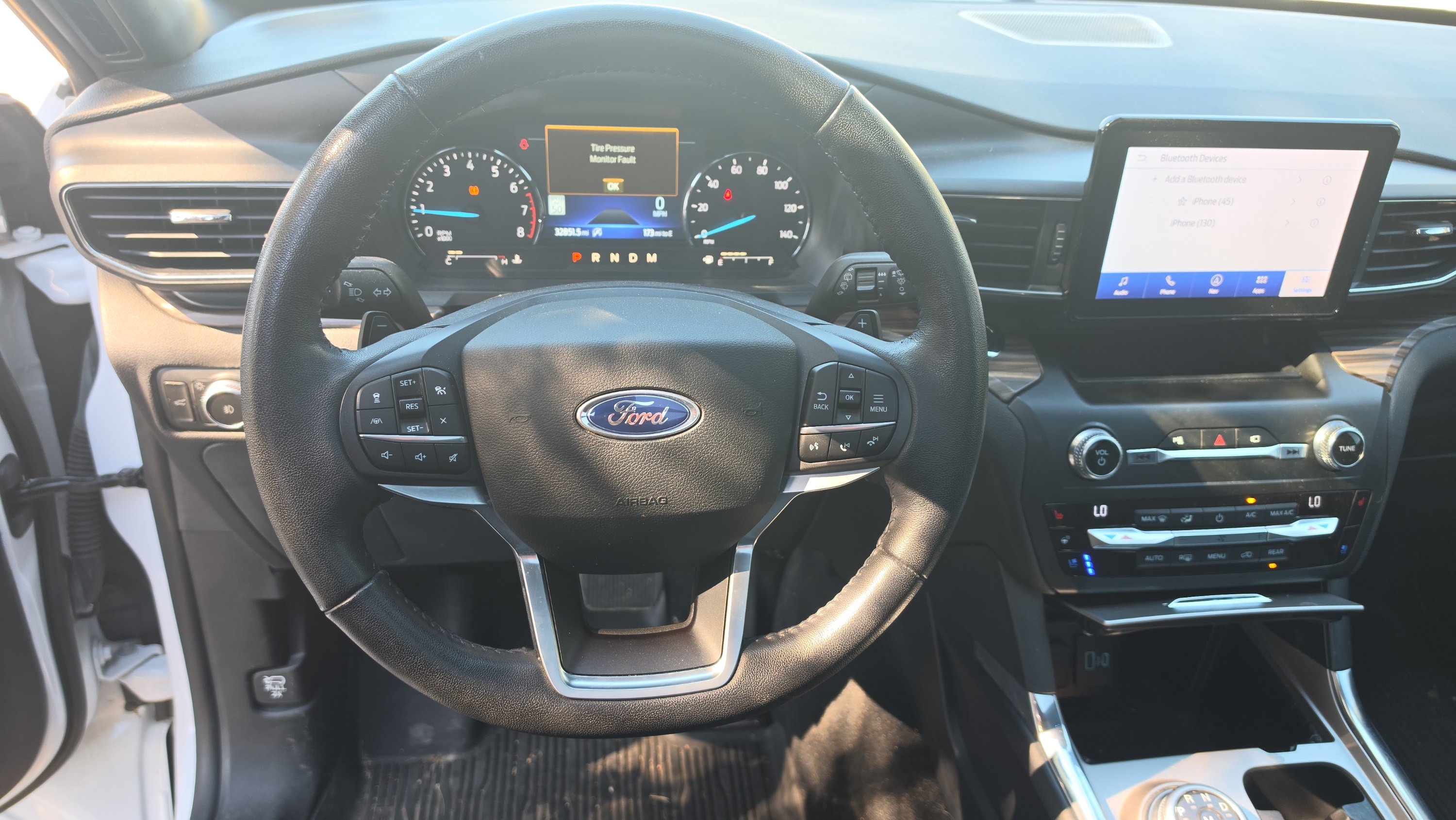 Used 2020 Ford Explorer Limited AWD/4WD image 12