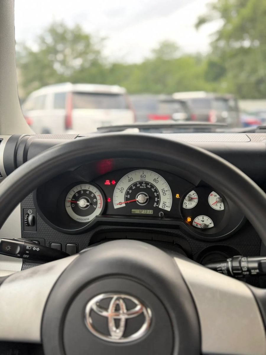 Used 2007 Toyota FJ Cruiser 4WD w/ Convenience Pkg image 23
