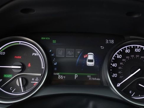 Used 2024 Toyota Camry XSE image 38