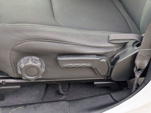 Used 2021 Jeep Wrangler Unlimited Willys image 16