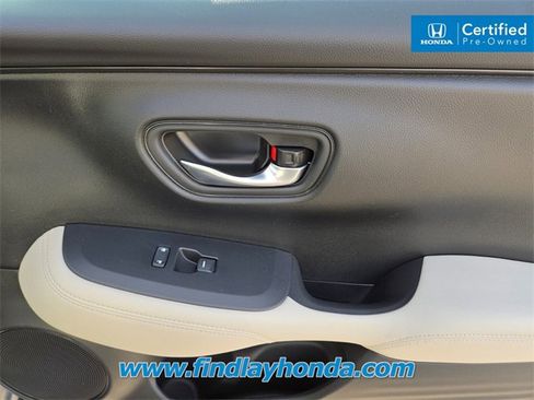Certified 2025 Honda HR-V LX image 22