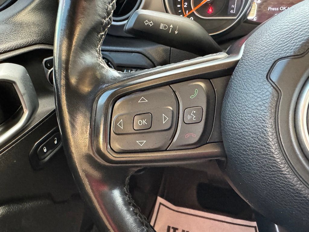 Used 2022 Jeep Wrangler Unlimited Sport AWD/4WD image 17