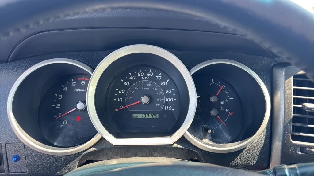 Used 2006 Toyota 4Runner Sport AWD/4WD image 29