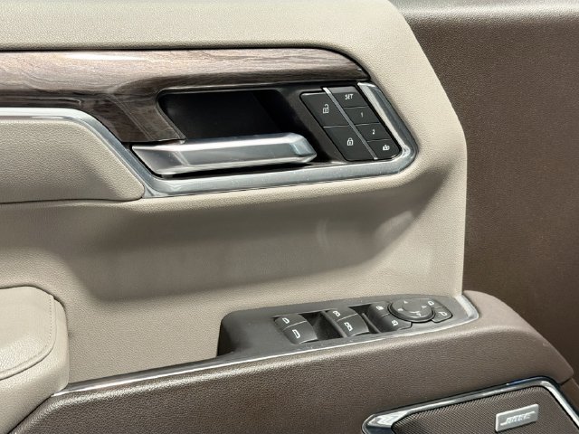 Certified 2024 Chevrolet Silverado 1500 LTZ AWD/4WD image 17