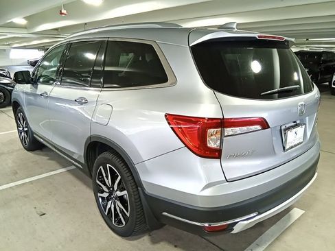 Used 2021 Honda Pilot Touring image 7